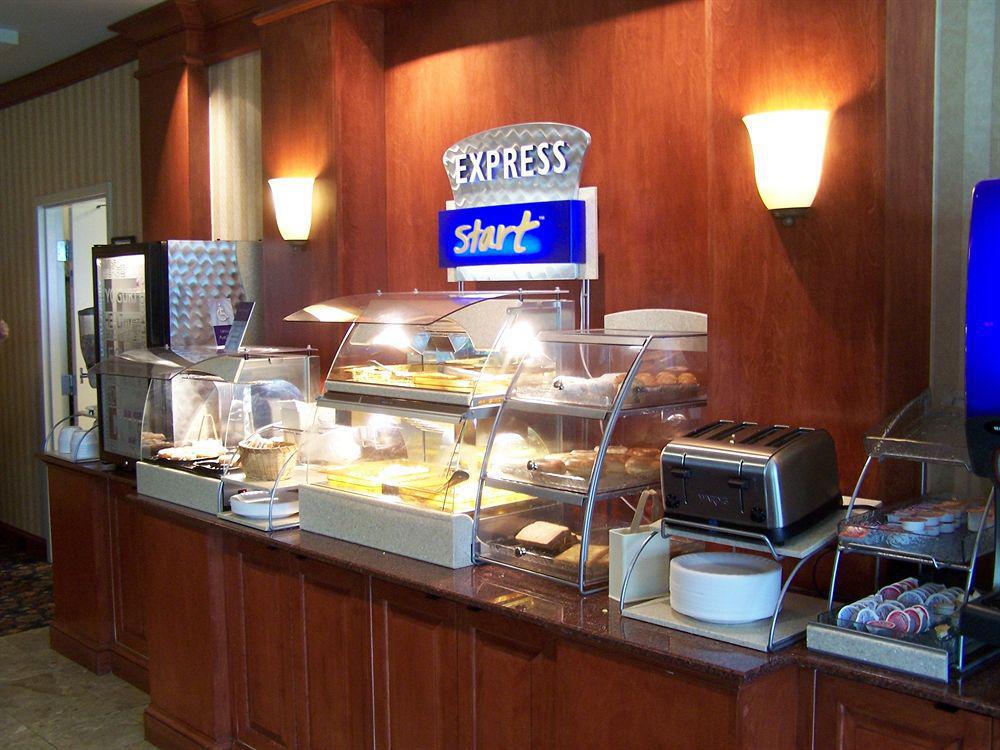 Holiday Inn Express Hotel & Suites Grand Rapids-North By Ihg Walker Luaran gambar