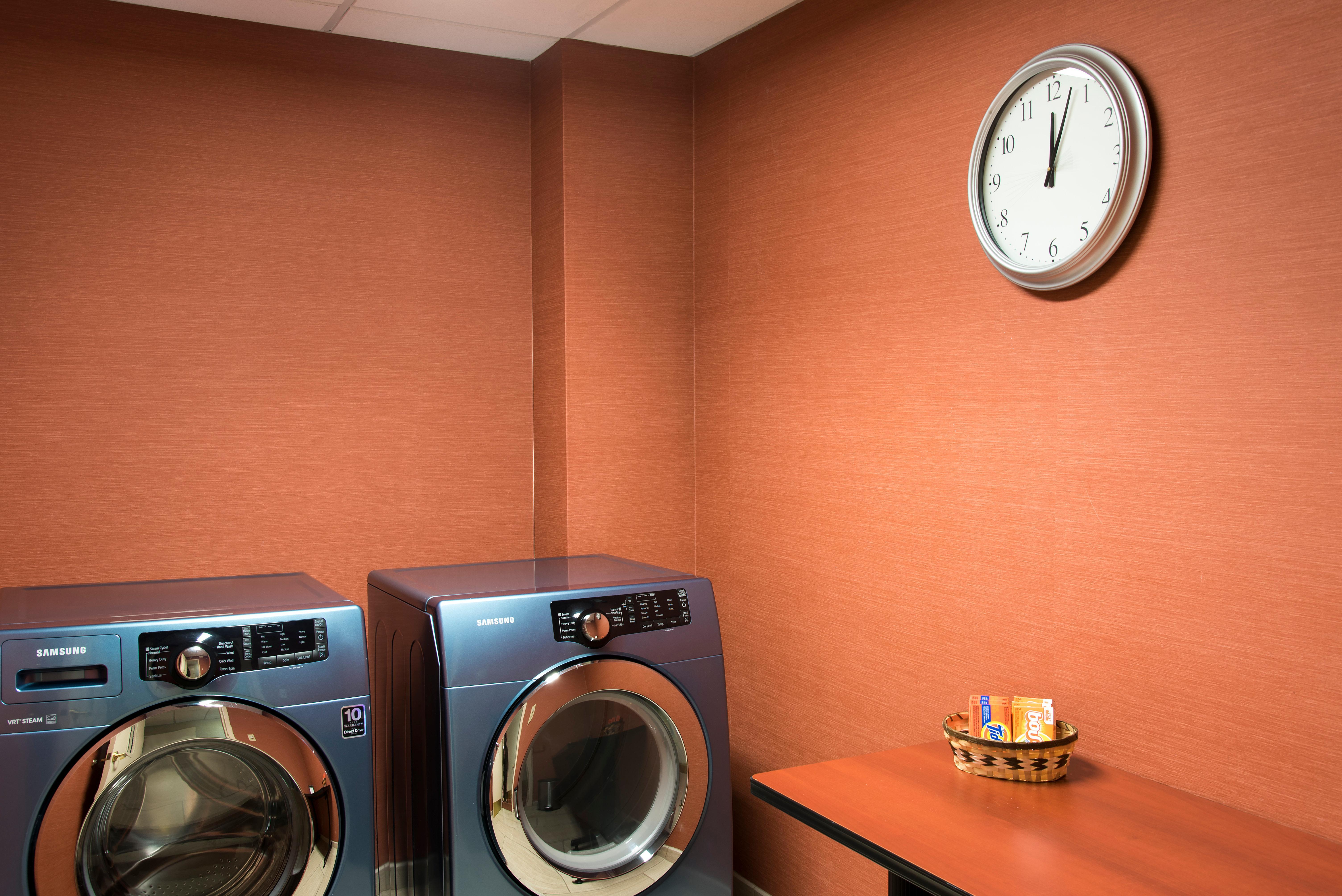 Holiday Inn Express Hotel & Suites Grand Rapids-North By Ihg Walker Luaran gambar