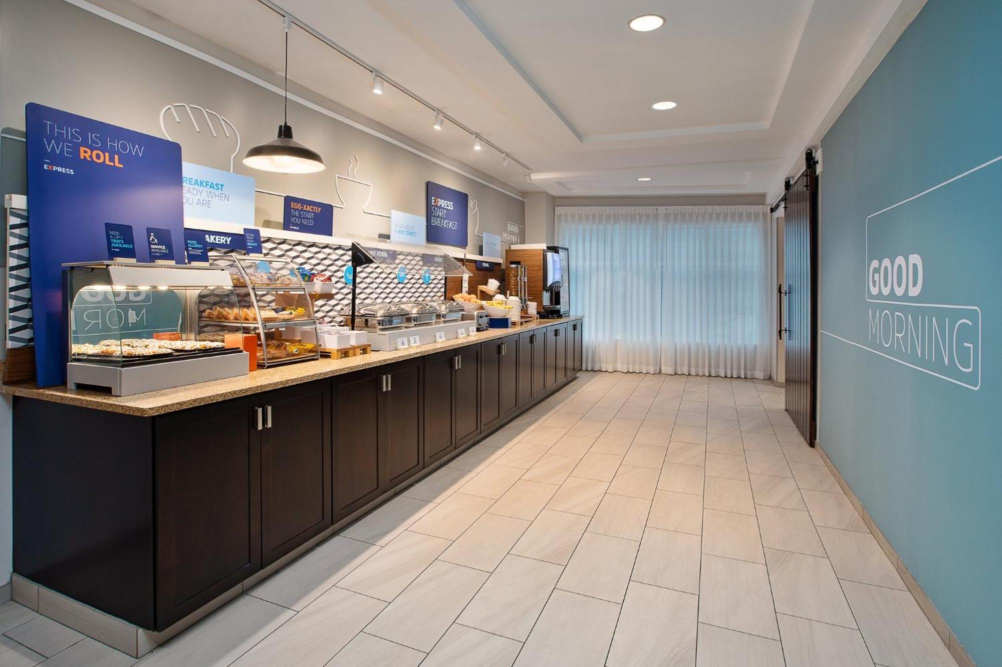 Holiday Inn Express Hotel & Suites Grand Rapids-North By Ihg Walker Luaran gambar